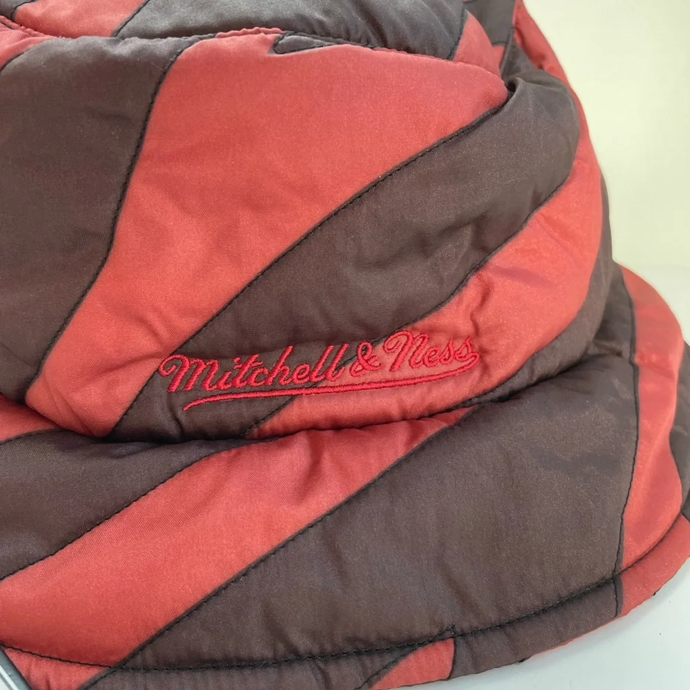 NWT Mitchell & Ness Black Philadelphia 76ers Bucket Hat - Picture 4 of 11